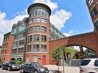 400 9th St APT W5G, Hoboken, NJ 07030