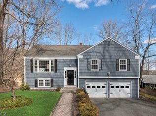 19 Parkview Plz, Morristown, NJ 07960