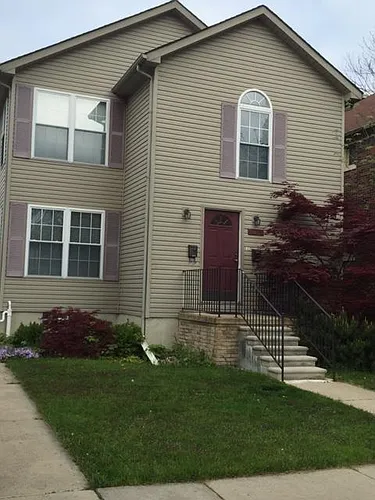 1008 Lakepointe St #1 Photo 1