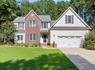 2458 Valley Dr, Clayton, NC 27520