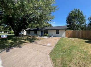 604 E Summit St, Sherman, TX 75090