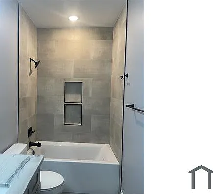 2911 Spain St — Photo 5