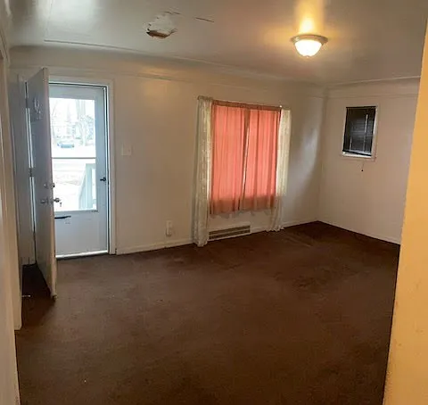 7635 Evergreen Ave — Photo 6