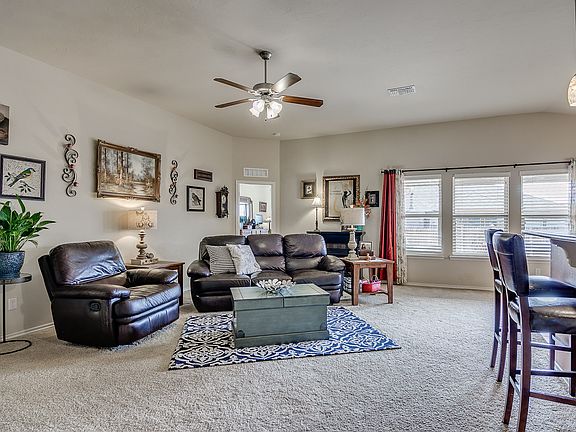 4th image of 2624 Nw 183rd Street