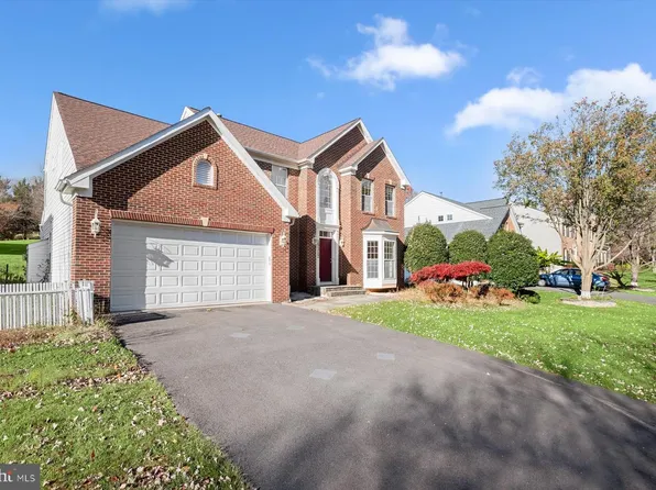 19312 Plummer Dr, Germantown, MD 20876