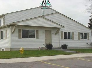 28151 Raleigh Cres, Update, MI 48051