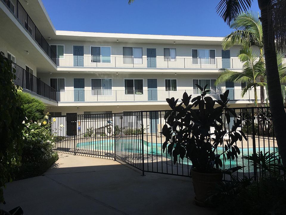 1st image of 2611 E Broadway #212