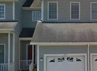 8231 Hempshire Pl APT 105, Raleigh, NC 27613