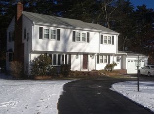 11 Midway Rd, Bourne, MA 02532