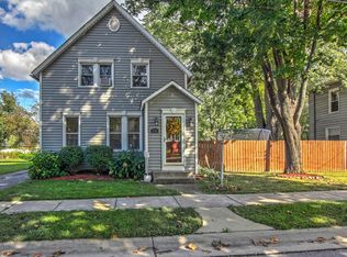 134 S Jackson St, Crown Point, IN 46307