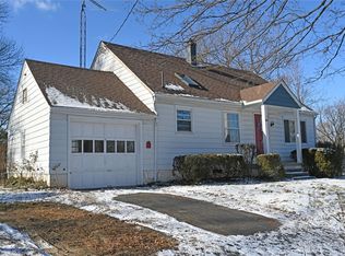 215 Meyer Ave, Dayton, OH 45431