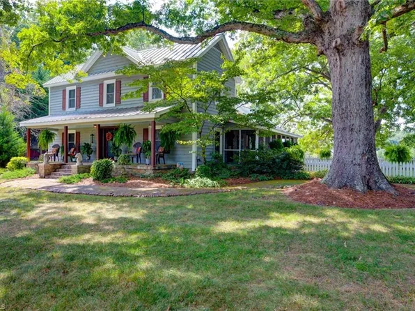 914 State Highway 150 W, Greensboro, NC 27455