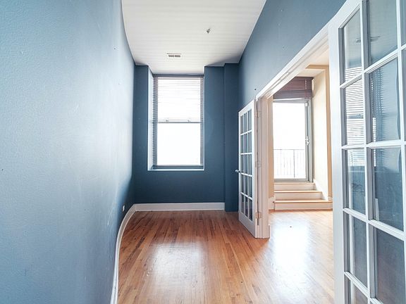3rd image of 165 N Canal St APT 1411