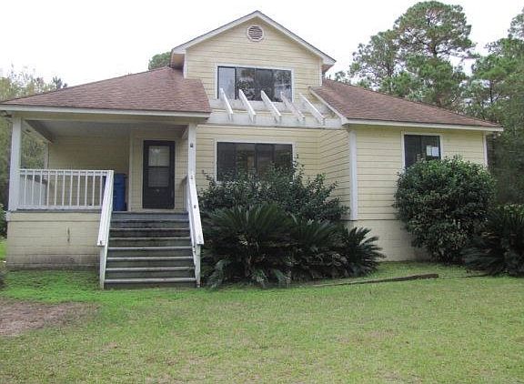 5th image of 144 North Dr