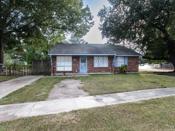 2638 Vanderbilt Dr, Baton Rouge, LA 70816