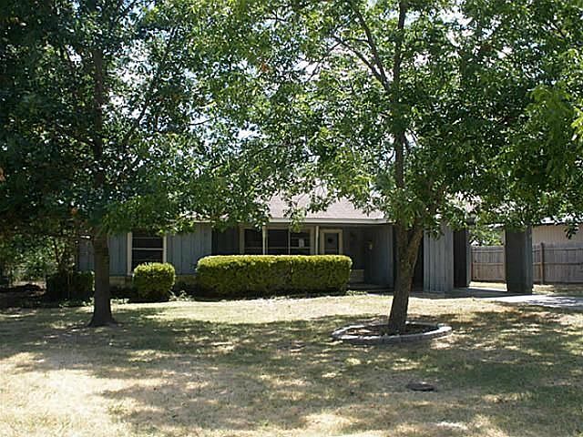 1st image of 2511 Hillcrest Ave