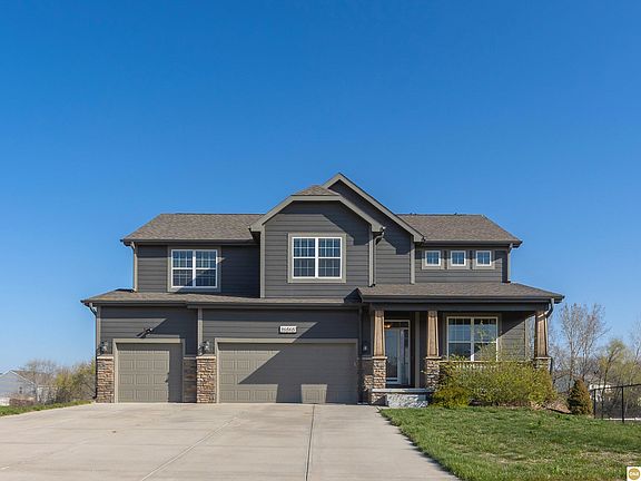 2nd image of 21010 Castlerock Ln