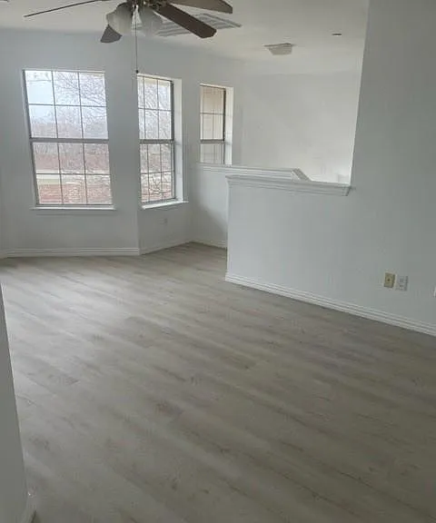 9916 Dryden Ln — Photo 6