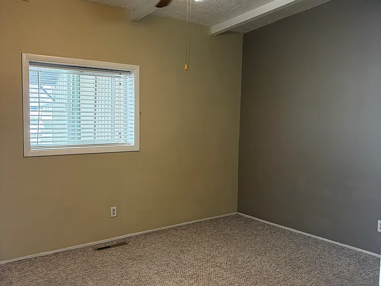 1485 Crest Way #1 — Photo 7