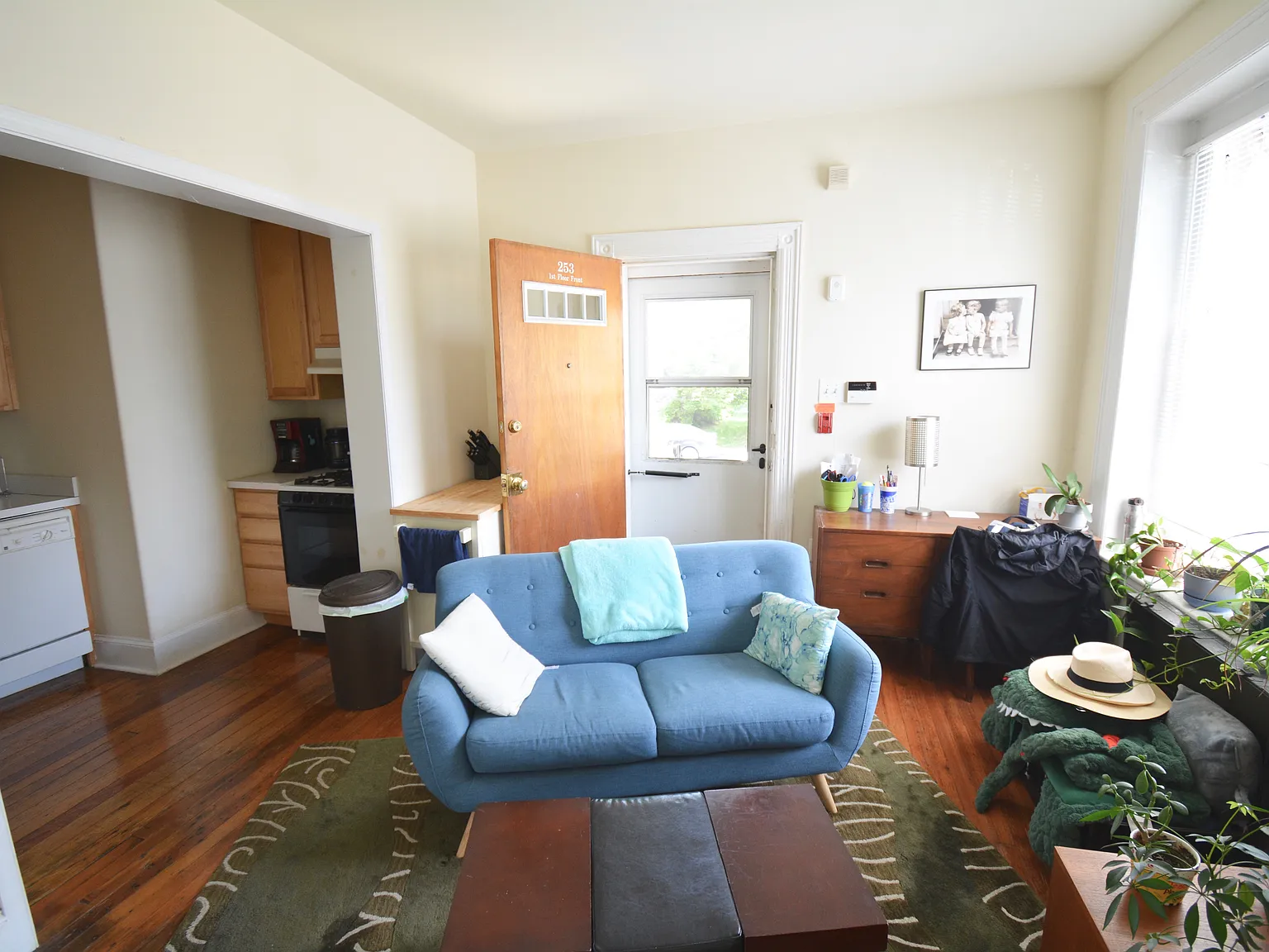 1 bed, 450 sqft, $1,250 — Photo 4