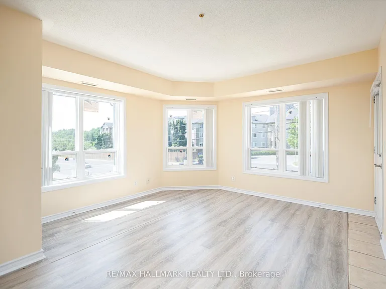 10 Mendelssohn St #117 — Photo 7