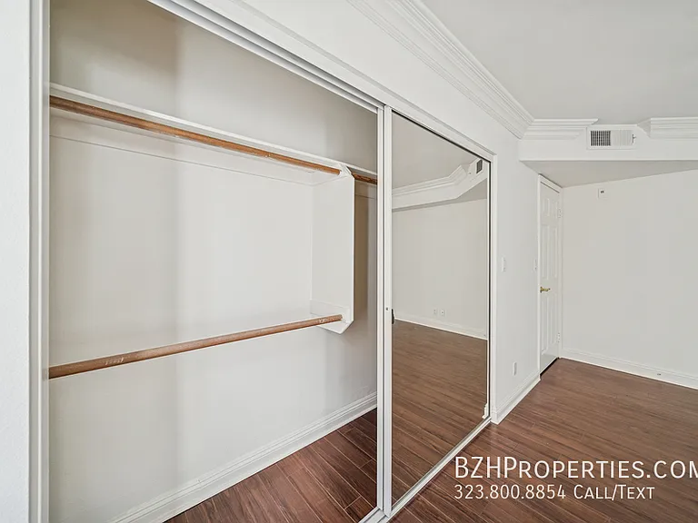 1508 Greenfield Ave — Photo 29