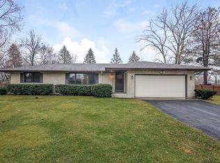 1155 Summit St, Elgin, IL 60120