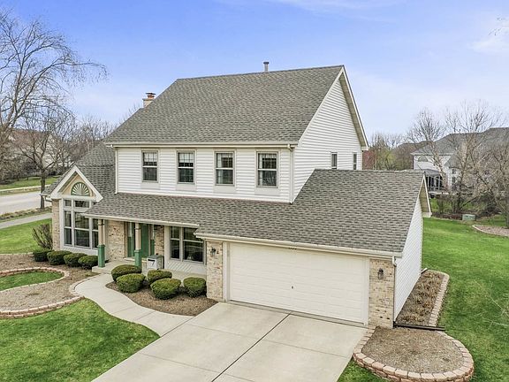 5th image of 1336 Montclaire Cir