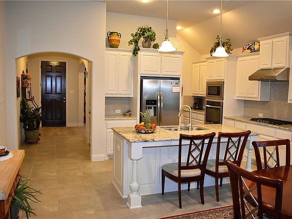 3rd image of 1771 Eagle Crest Dr