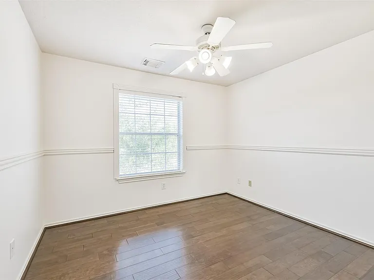 2507 Liza Ct — Photo 26