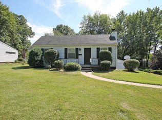 68 N Country Club Rd, Decatur, IL 62521