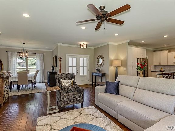 4th image of 4127 Malvern Hill Dr