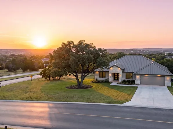 101 Broken Hls, Horseshoe Bay, TX 78657