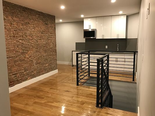 1st image of 590 W 204th St APT A1