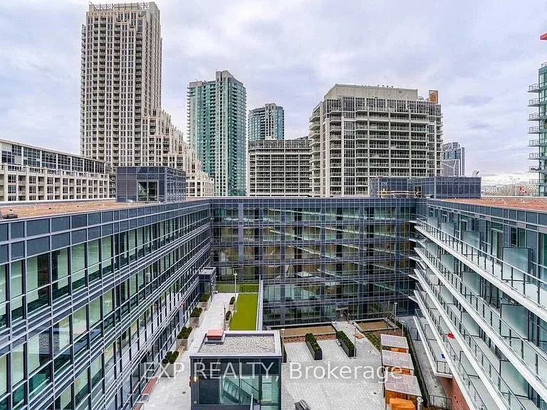 38 Iannuzzi St #813 — Photo 21