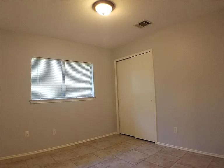 8310 Los Ranchos Dr — Photo 20