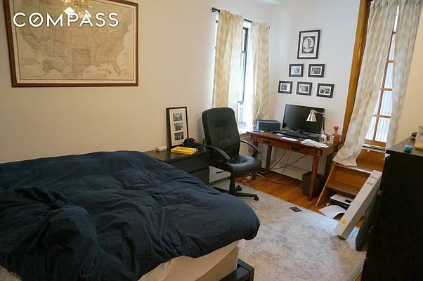 Rented by Compass | media 23