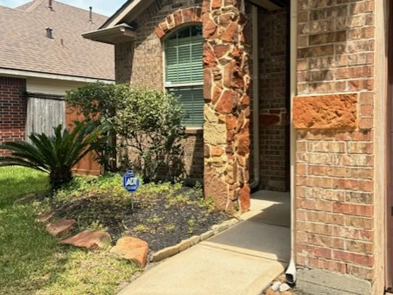 7042 Windy Run Ct — Photo 5