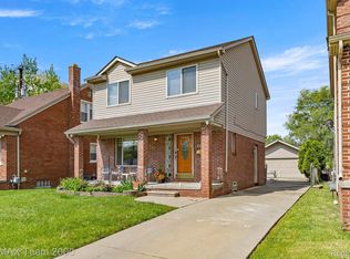 6809 Kingsley St, Dearborn, MI 48126