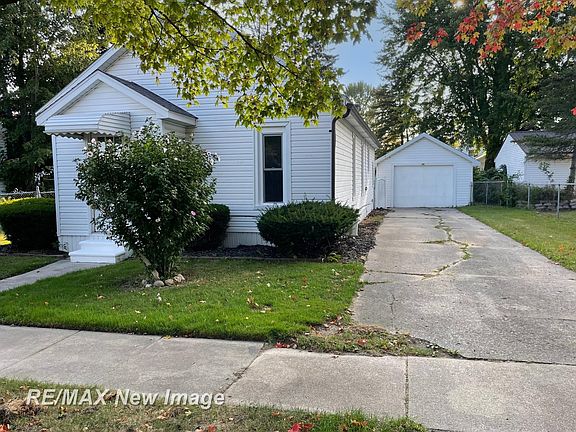 4th image of 131 S Melze St