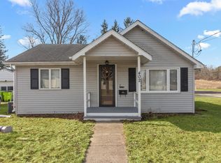 402 Phoenix St, Delavan, WI 53115