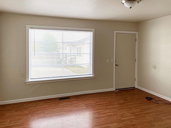 2nd image of 3536 18th St #3536