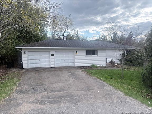 2nd image of 130 Renshaw Rd