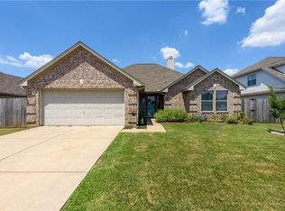 236 Glenview Dr, Aubrey, TX 76227