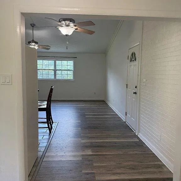 9 Richardson Dr — Photo 3