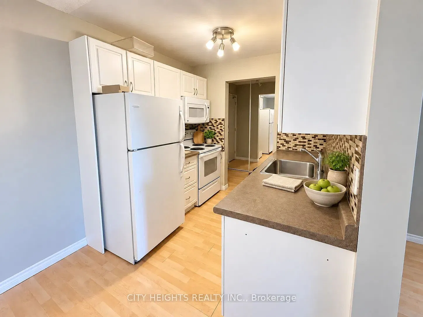 1 bed, $1,500 — Photo 4