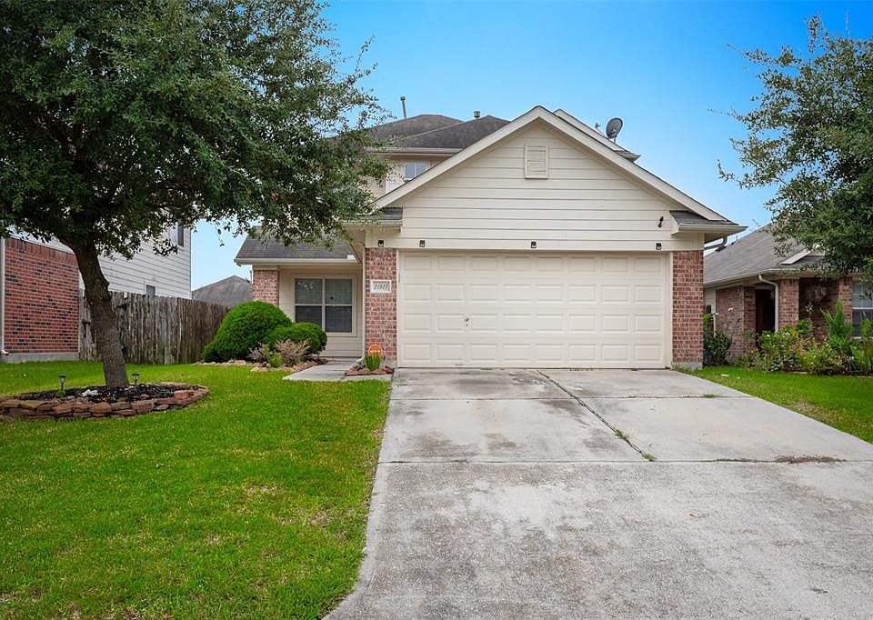 1st image of 21927 Siberian Elm Ln