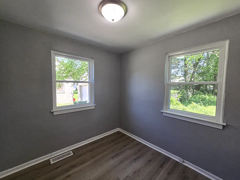 2214 Idaho St — Photo 16