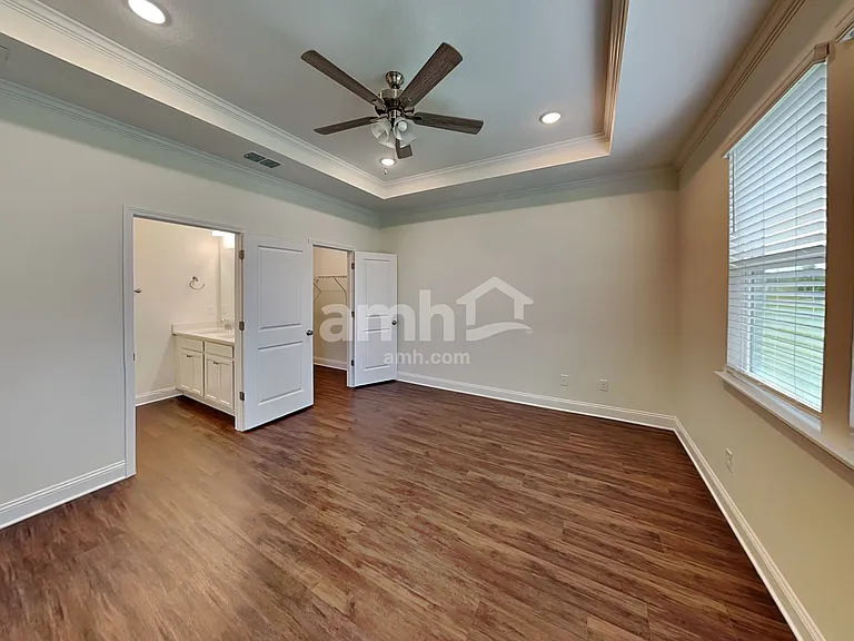 621 Onate Cir — Photo 7