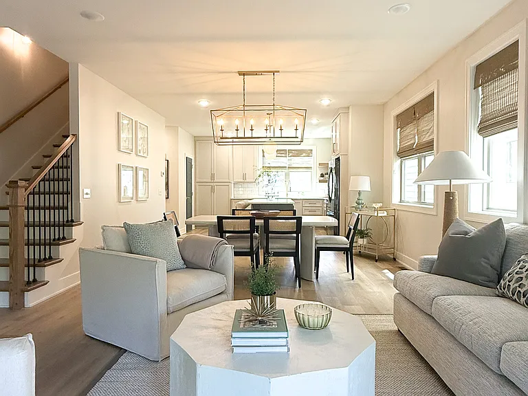 211 Poplar St #211 — Photo 12